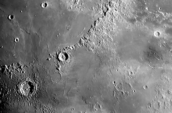 Copernicus-Eratosthenes-Montes Apenninus