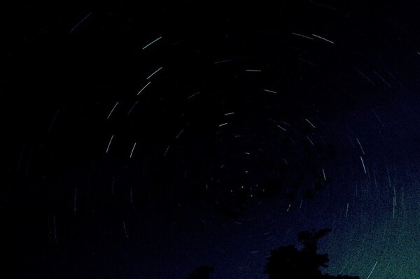 STAR TRAILS