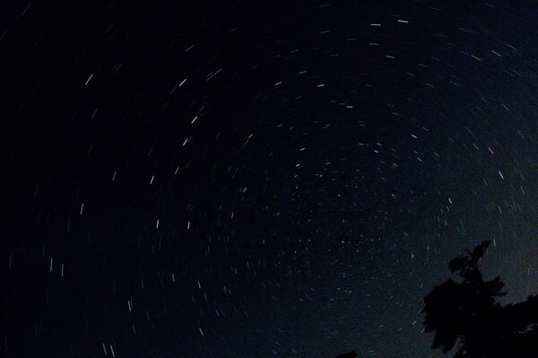 STAR TRAILS