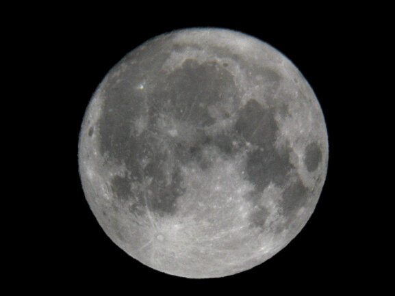 Full Moon - August 2006