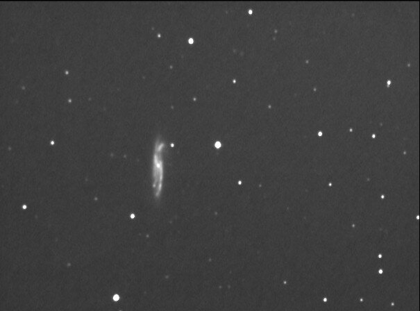 NGC 1421   Ένας αξιοπερίεργος γαλαξιας;