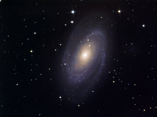 M81(L340min-R.G.B175min)TSA102-Atik16HR