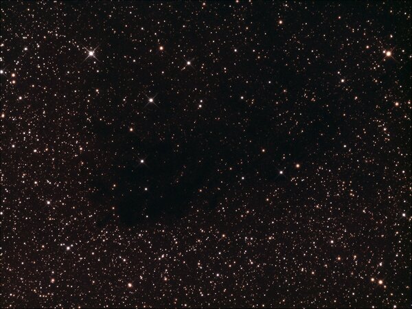 B352 Dark Nebula in Cygnus LLRGB