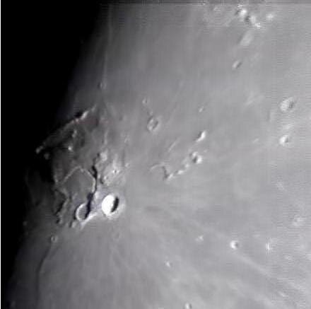 Herodotus and Aristarchus craters. 23/09/2007