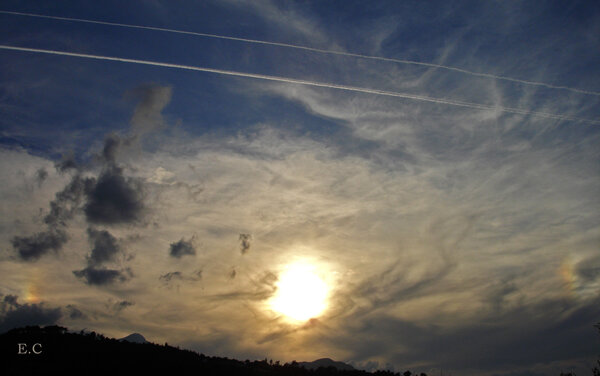 samos sundogs