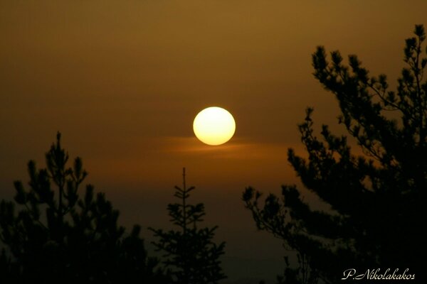 Ήλιος, 20:14 (Πάρνωνας)