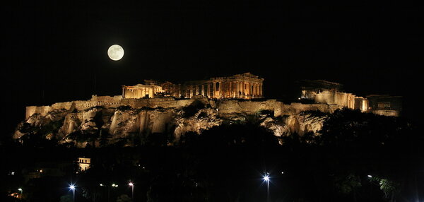 Ακρόπολη και πανσέληνος. (394ΚΒ)