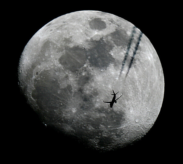 Σελήνη και αεροπλανάκι #2