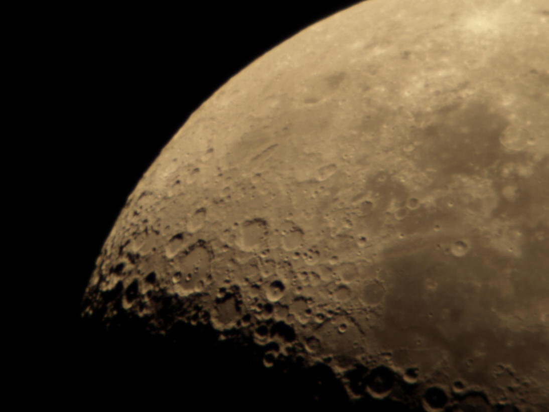 Σελήνη προσοφθάλμια προβολή με Olympus E-410