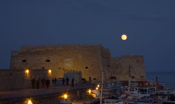 Full Moon rise over Koules fortress