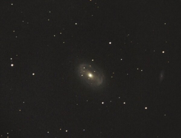 Ngc 4725