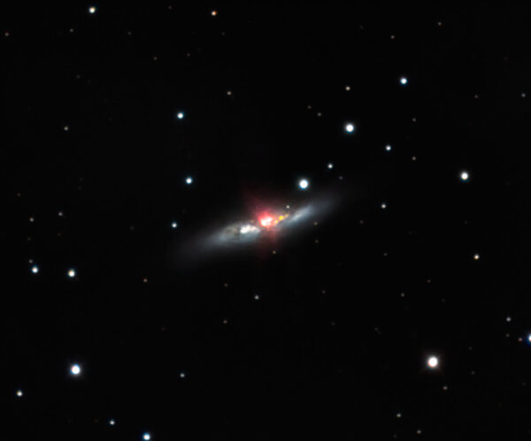 M 82