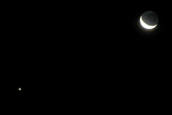 Venus & Moon 30-1-09