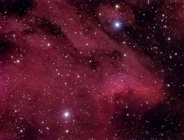 Περισσότερες πληροφορίες για το "Ic 5070 - Pelican Nebula"