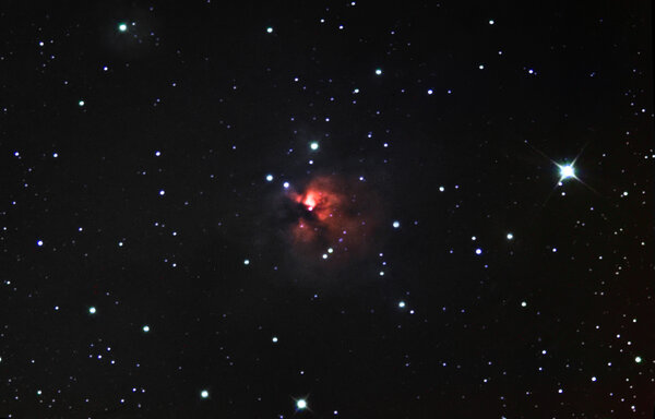 Ngc 1579(trifid Of The North )