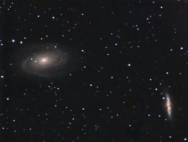 επιστροφη σε M81 M82 με χρωμα (croped)
