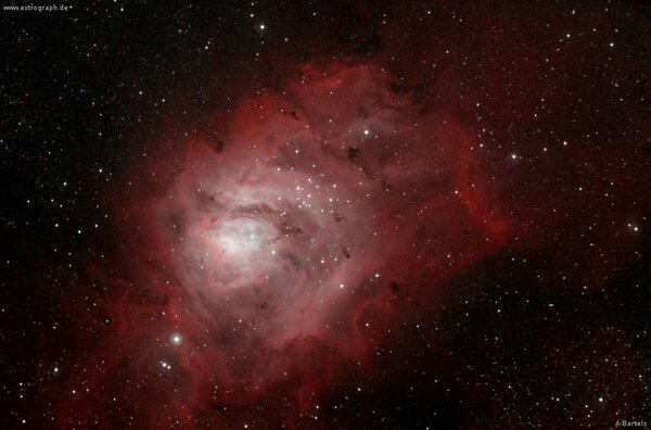 Περισσότερες πληροφορίες για το "M8 - Lagoon Nebula"