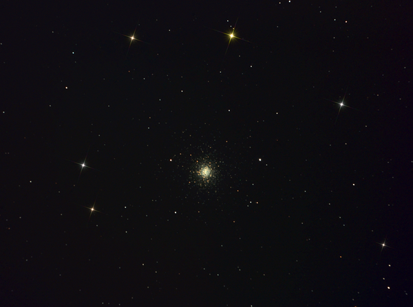 M3 - Globural Cluster (apm 107 First Light)