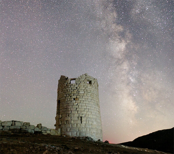 Κάστρο + Milky Way