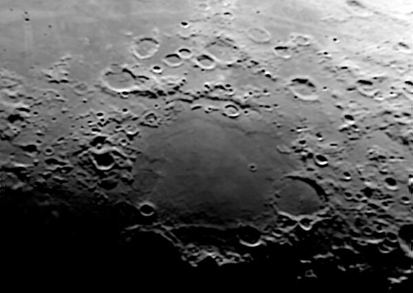 Celestron 114eq/1000 - Moon