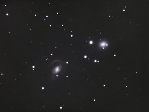 Ngc 4319 - Markarian 205