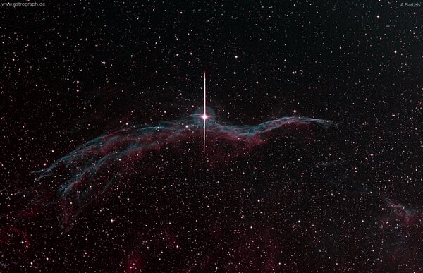 Περισσότερες πληροφορίες για το "Western Veil Nebula"