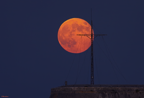 Full Moon, Corfu Old Fortress Cross 14 Aug. 2011