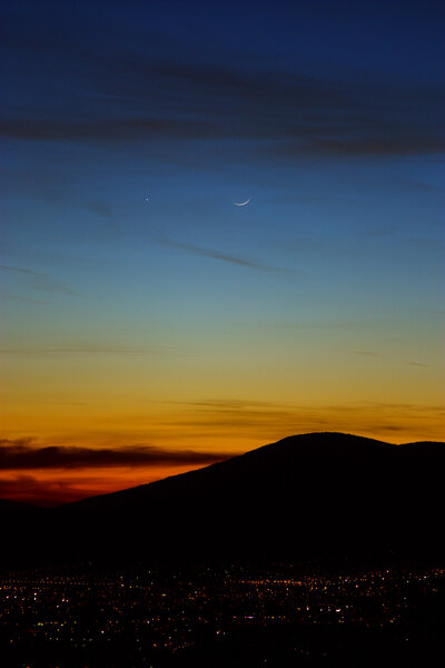 Moon - Jupiter Conjunction - 22 April 2012