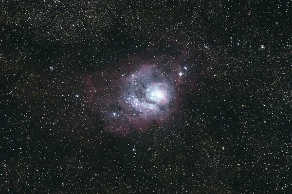 Μ8 Lagoon Nebula - Πάρνωνας 2012
