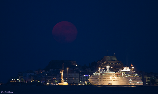 Phantom Moon - 04 July 2012