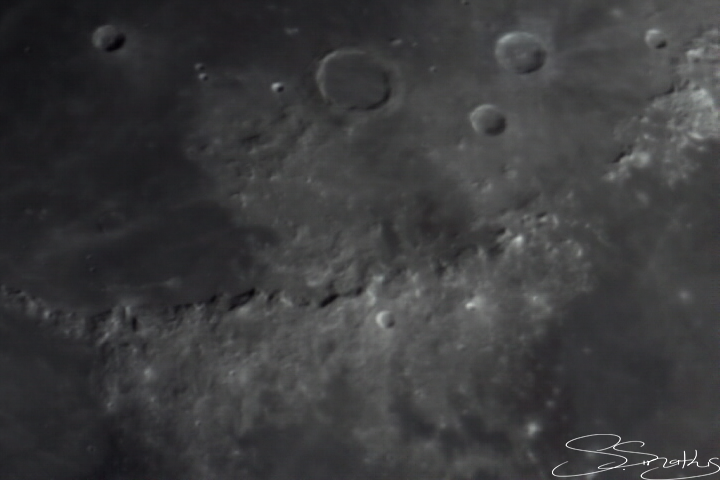 -moon Montes Appeninus - Montes Caucasus - Crater Archimedes (83km) - Crater Aristillus (55km) - Crater Autolycus (39km) - Crater Timocharis (34km)