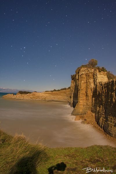 Περισσότερες πληροφορίες για το "Canal D'amour By Night"