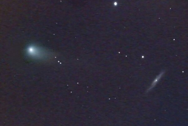 Comet Panstarrs K1 2012 και galaxy ngc3877