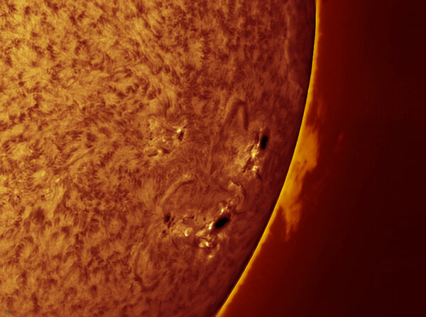 Περισσότερες πληροφορίες για το "AR12080 & 12085 near to SW limb(A)"