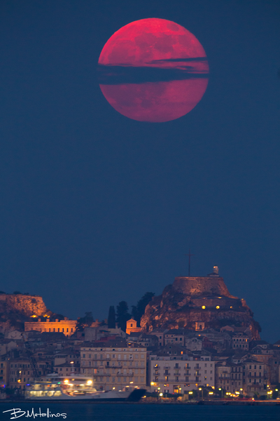 Πανσέληνος Ιουνίου και Κορυφώ