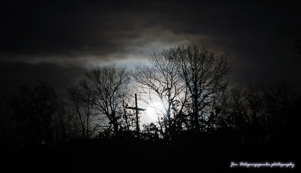 Spooky Moon Action From Distance.