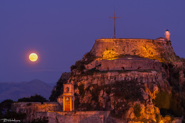 Παλαιό Φρούριο και Πανσέληνος Οκτωβρίου