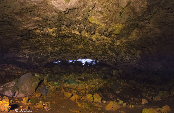 Ίχνη Αστέρων μέσα απο το Σπήλαιο Λουτσών, Κέρκυρα