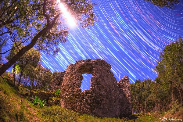 Ίχνη Αστέρων πάνω απο την Παλαιοχώρα Παλαιοκαστρίτσας, Αγ.Γεώργιος