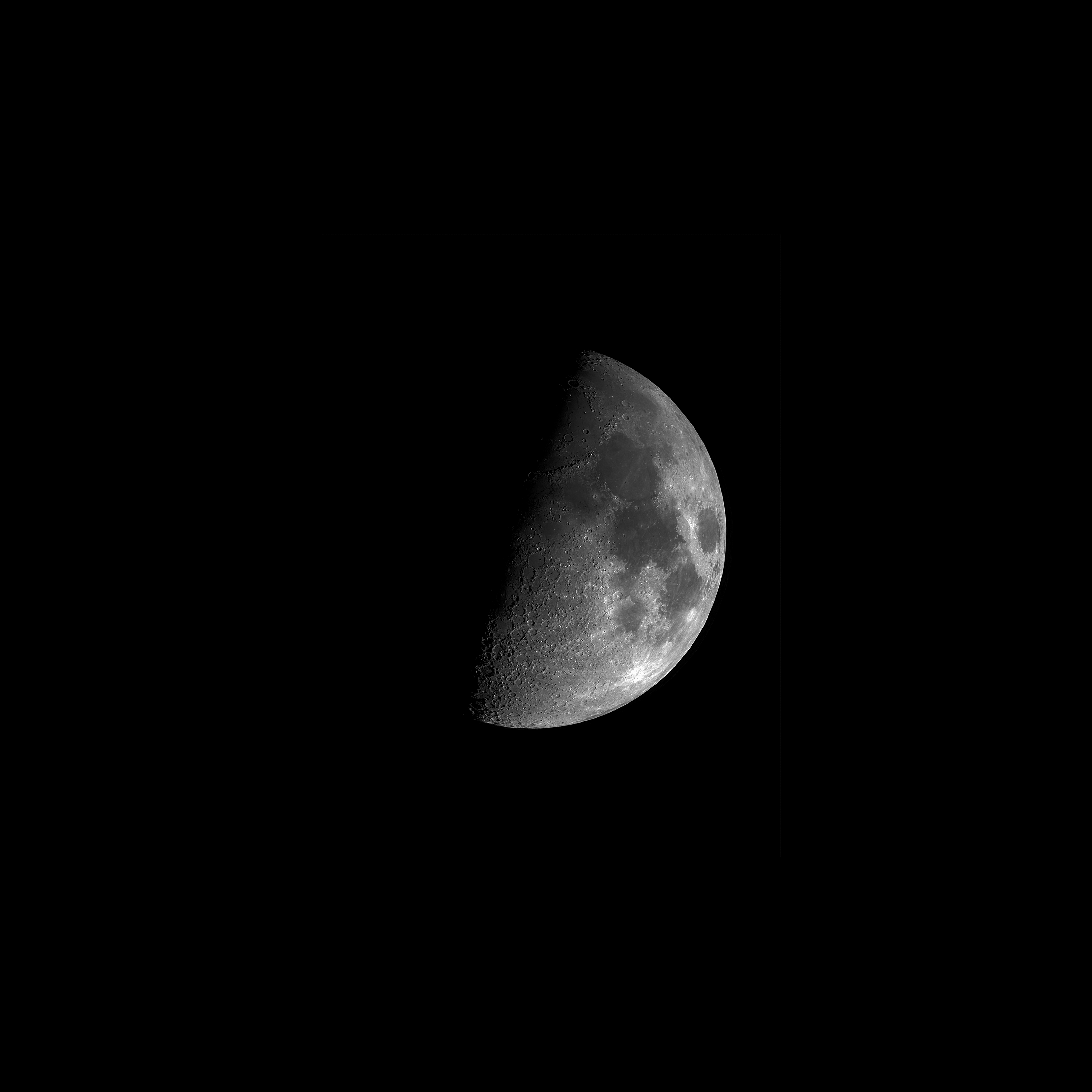 Η Σελήνη πριν 3 ώρες