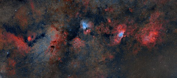 Περισσότερες πληροφορίες για το "M16 & M17 Area Widefield Mosaic in RGB (biocolor)"