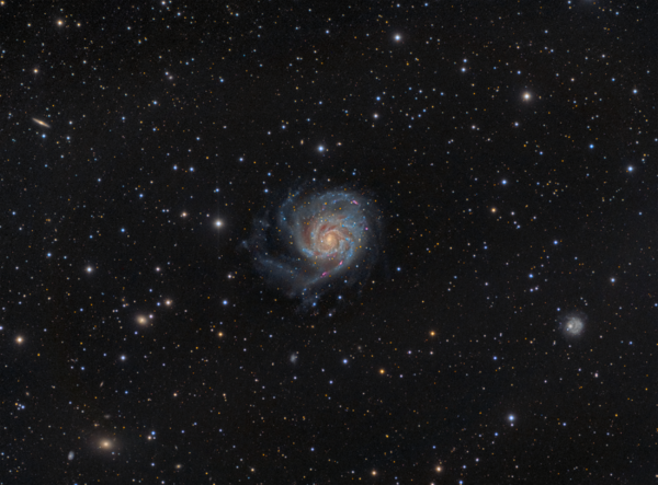 Περισσότερες πληροφορίες για το "M101 Pinwheel Galaxy Wide"