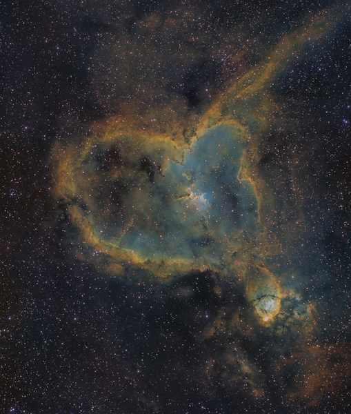 Heart Nebula (hst Palette)