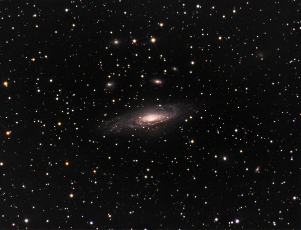 Ngc7331 και φίλοι