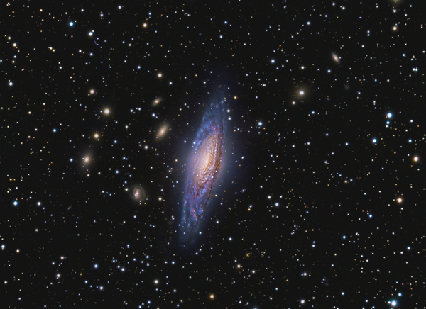 Περισσότερες πληροφορίες για το "Ngc - 7331 Unbarred Spiral Galaxy"