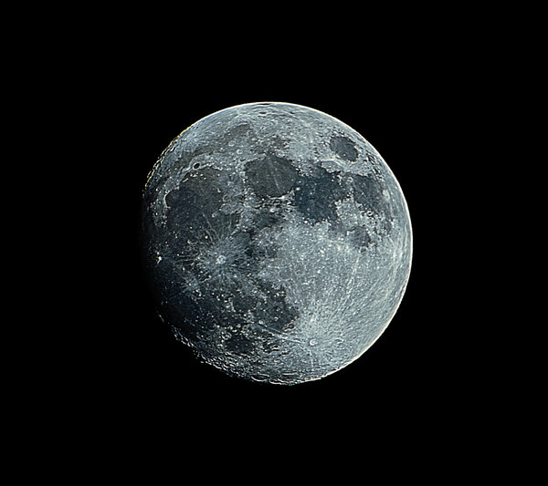 Σελήνη 95% Waxing Gibbous