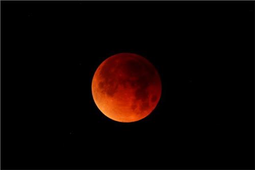 30303603_2018_01_31T134340Z_1835451803_RC1798C80EA0_RTRMADP_3_LUNAR_ECLIPSE_USA_limghandler.jpg.973dcc60a4f1040f418cdc90c95bf700.jpg