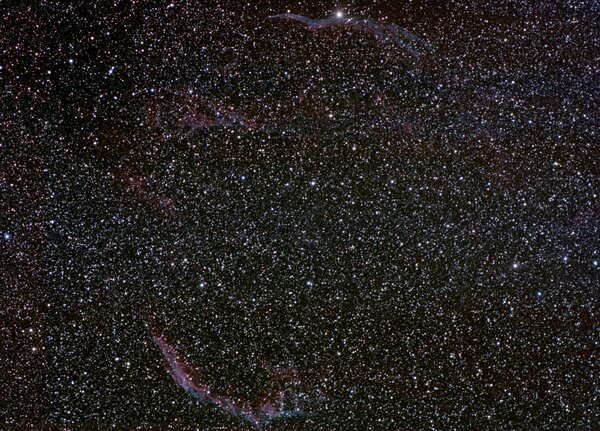 Περισσότερες πληροφορίες για το "The Veil Nebula"