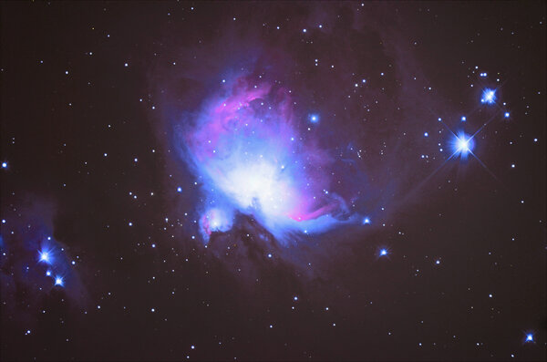 M42  Νεφέλωμα  στον Ωρίωνα