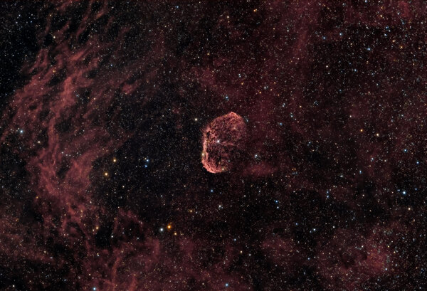 Crescent Nebula (ngc 6888) Hargb